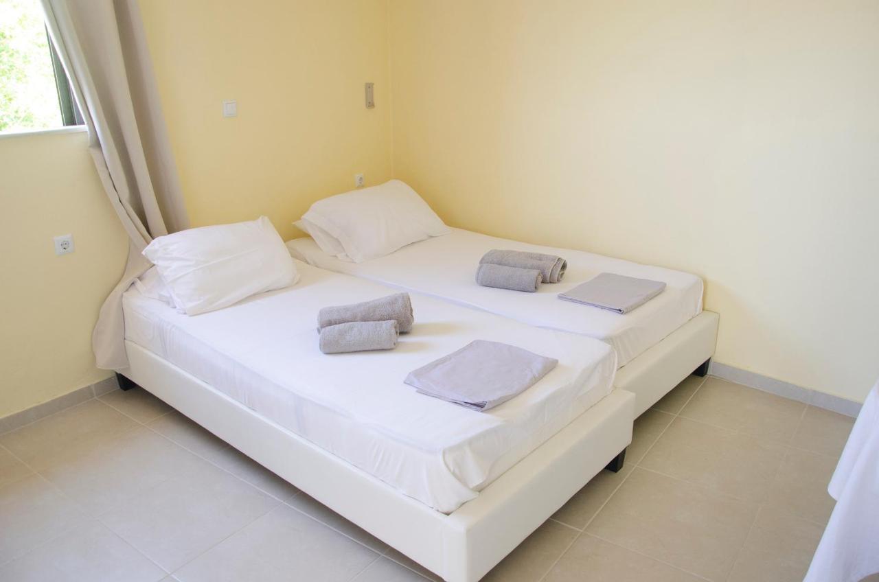 Erato Agios Nikolaos Appartment Екстериор снимка