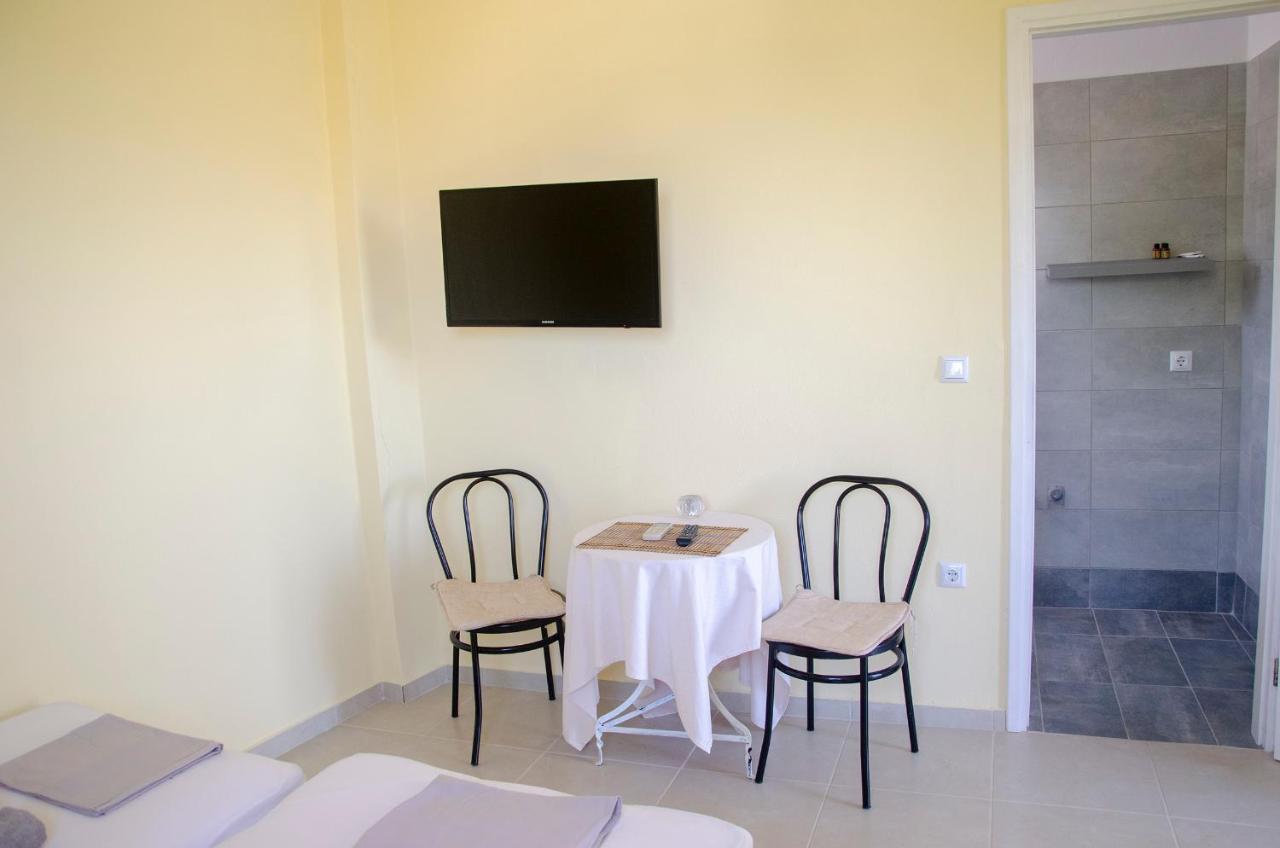 Erato Agios Nikolaos Appartment Екстериор снимка