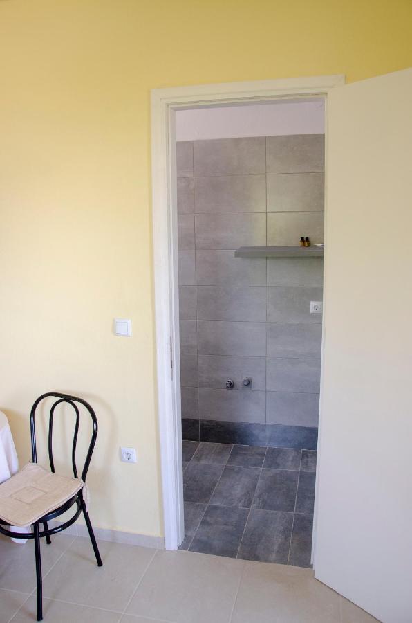 Erato Agios Nikolaos Appartment Екстериор снимка
